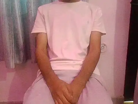 Snapshot of ash706339 chatting on September 25, 3:54 am ash706339 online show from September 25, 3:54 am