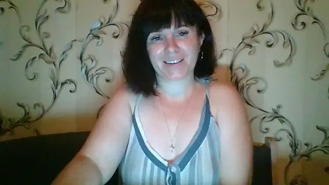 SecretSienna  online show from November 1, 12:45 am