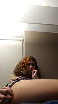 Snapshot of cuddlyavenue chatting on September 13, 3:06 am cuddlyavenue online show from September 13, 3:06 am