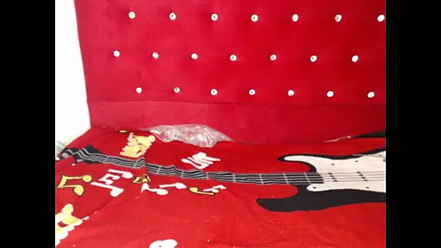 Snapshot of fuck_latin_couple chatting on November 24, 10:20 pm fuck latin couple online show from November 24, 10:20 pm