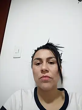 vanessa-titisM online show from October 25, 4:42 am