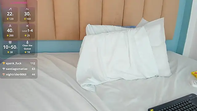 Snapshot of dulce_mmg chatting on October 7, 12:19 am dulce mmg online show from October 7, 12:19 am