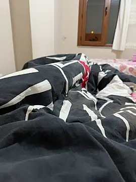 LAZ3R1 online show from September 21, 9:38 pm