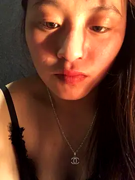 chipchip-00 online show from November 2, 10:45 pm