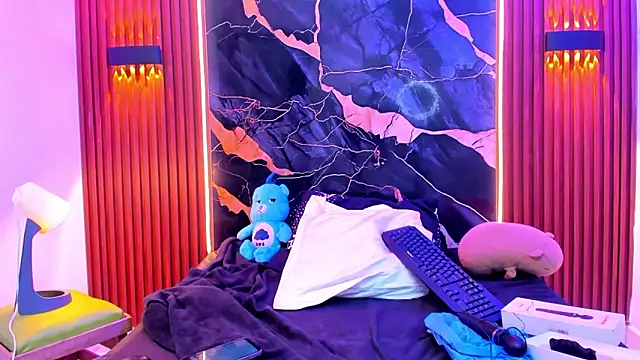 Lucky boys  X online show from March 1, 5:15 pm