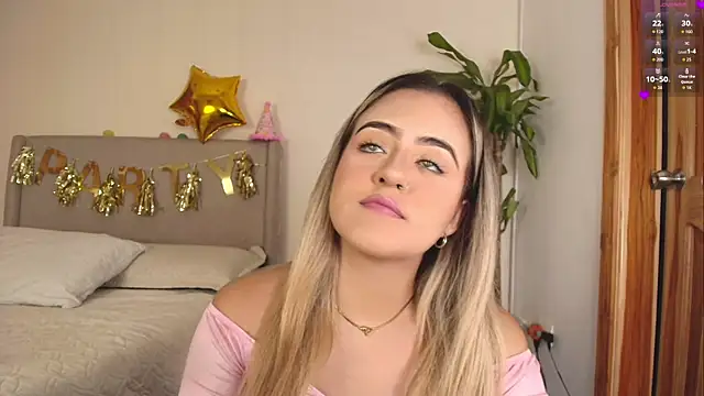 MaryMoon  online show from May 9, 3:39 pm