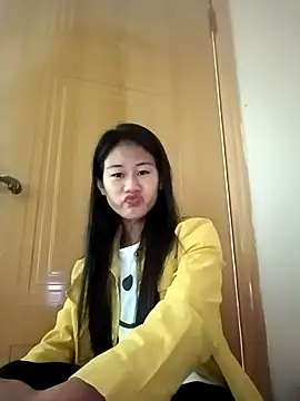 luy-xinh02 online show from September 19, 2:35 am