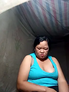 Snapshot of riso-00 chatting on September 28, 2:33 pm riso-00 online show from September 28, 2:33 pm