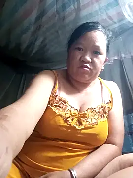 Snapshot of riso-00 chatting on October 22, 12:05 pm riso-00 online show from October 22, 12:05 pm