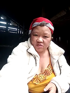 Snapshot of riso-00 chatting on December 17, 6:19 am riso-00 online show from December 17, 6:19 am