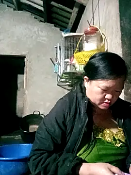 Snapshot of riso-00 chatting on January 7, 1:46 pm riso-00 online show from January 7, 1:46 pm