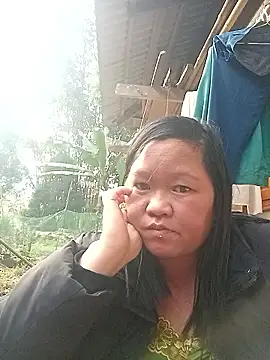 Snapshot of riso-00 chatting on January 12, 9:25 am riso-00 online show from January 12, 9:25 am