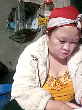 Snapshot of riso-00 chatting on January 15, 12:59 am riso-00 online show from January 15, 12:59 am