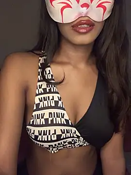 Snapshot of Mira_SL chatting on November 29, 3:04 pm Mira SL online show from November 29, 3:04 pm