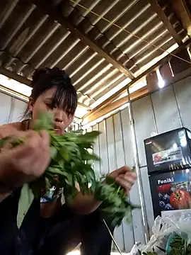 Snapshot of SSexykute3456 chatting on October 9, 3:15 am SSexykute3456 online show from October 9, 3:15 am