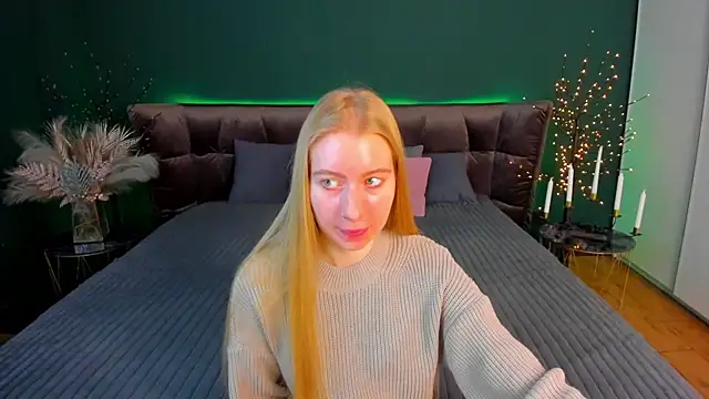 Alina Blonde online show from January 18, 6:39 am