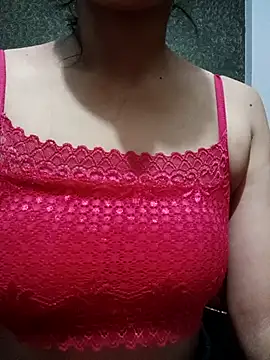 Snapshot of Neha_Singh92 chatting on September 12, 3:56 pm Neha Singh92 online show from September 12, 3:56 pm