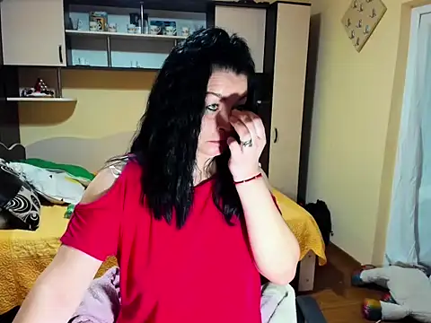 Soffy Skye online show from February 25, 5:06 am