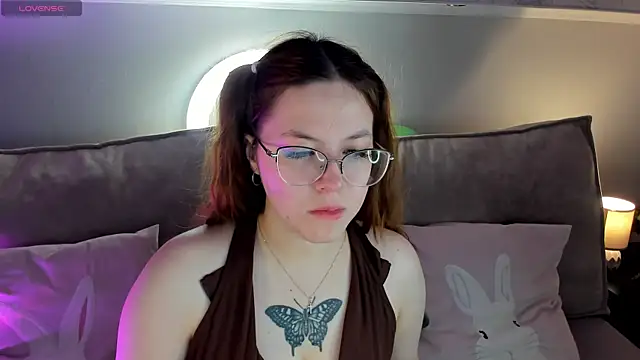 Snapshot of Krysadapp chatting on March 18, 1:09 am Krysadapp online show from March 18, 1:09 am