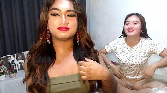 Elysia Fox online show from March 18, 6:38 am