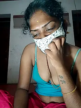 Snapshot of Tamil_Kavitha chatting on October 16, 7:15 pm Tamil Kavitha online show from October 16, 7:15 pm