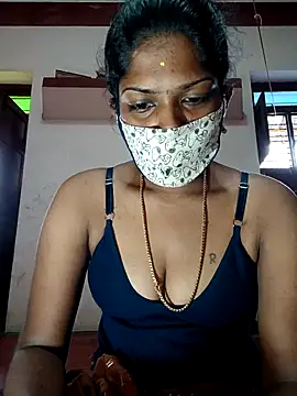 Snapshot of Tamil_Kavitha chatting on November 13, 6:23 am Tamil Kavitha online show from November 13, 6:23 am