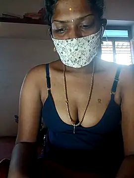 Snapshot of Tamil_Kavitha chatting on November 23, 8:25 am Tamil Kavitha online show from November 23, 8:25 am