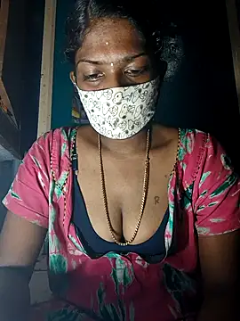 Snapshot of Tamil_Kavitha chatting on December 2, 6:52 am Tamil Kavitha online show from December 2, 6:52 am