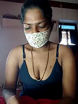 Snapshot of Tamil_Kavitha chatting on December 5, 7:50 am Tamil Kavitha online show from December 5, 7:50 am