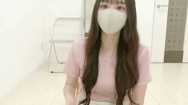  Mia land  online show from February 11, 1:16 pm