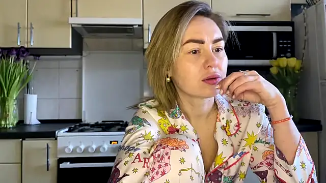 MartaLuna  online show from March 12, 11:16 am