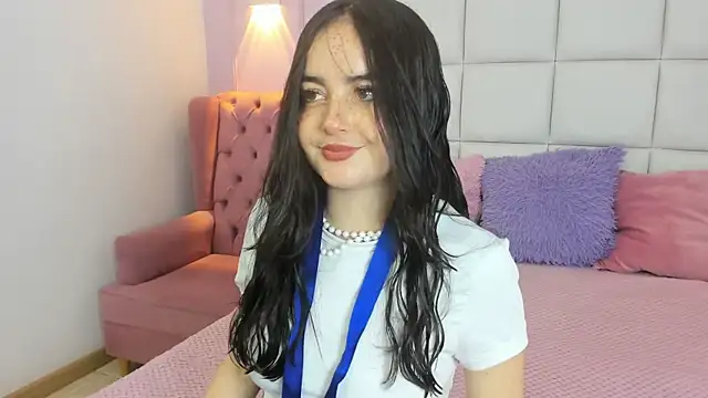 Ashleypetit online show from May 3, 12:55 pm