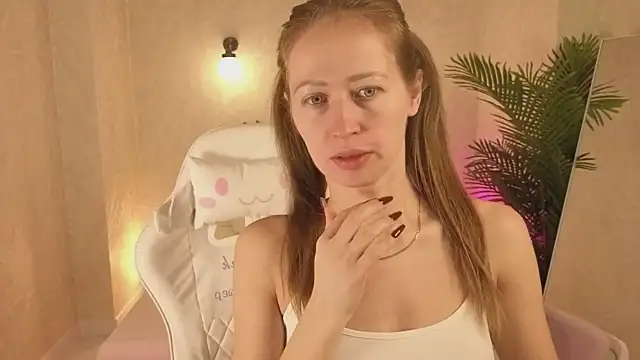 bella li   online show from October 19, 1:06 am