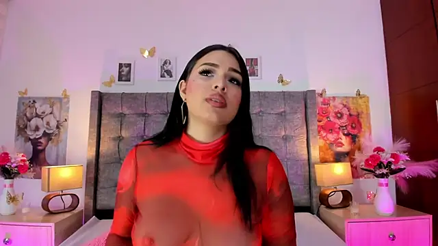 Linda Fosterr online show from May 18, 7:31 pm
