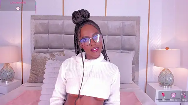 Snapshot of DakotaWangi chatting on February 21, 3:40 am DakotaWangi online show from February 21, 3:40 am