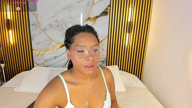 Snapshot of ValeryCortezm chatting on September 20, 11:55 am ValeryCortezm online show from September 20, 11:55 am