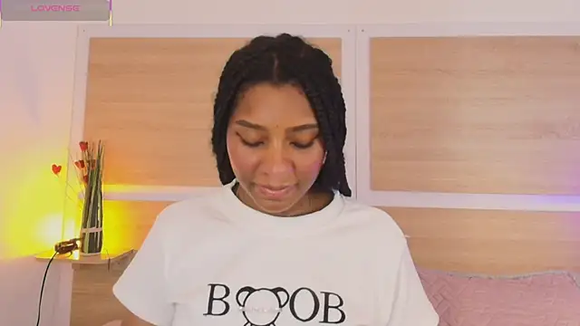 Snapshot of ValeryCortezm chatting on October 29, 12:18 pm ValeryCortezm online show from October 29, 12:18 pm