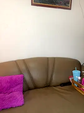 Emma  Fox  online show from September 25, 5:05 pm