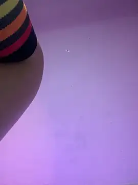 Emma  Fox  online show from October 31, 3:46 pm