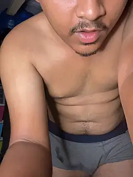 engineerboy14 online show from July 6, 10:12 pm