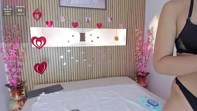 Joy-vergara online show from September 18, 9:50 pm