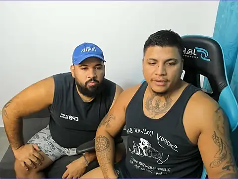 Snapshot of hotandreadyboys chatting on September 15, 11:05 pm hotandreadyboys online show from September 15, 11:05 pm