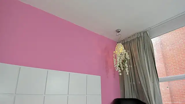 Aliciabloom online show from September 23, 12:19 pm