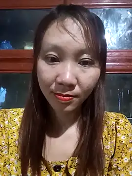 bonnie-00 online show from May 17, 11:39 am