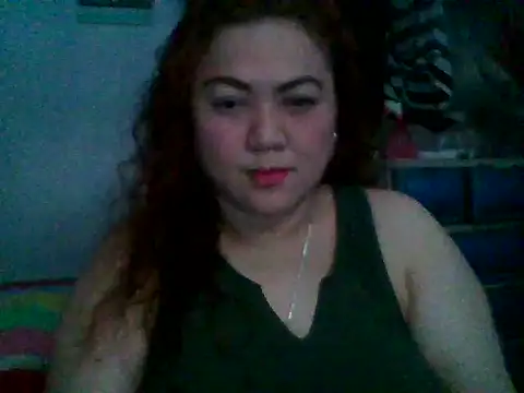 Snapshot of H2OWiZeeE17 chatting on October 6, 9:51 am H2OWiZeeE17 online show from October 6, 9:51 am