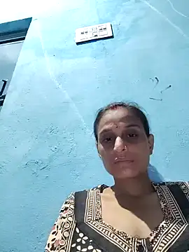 Snapshot of Hot-Jiyaa chatting on October 5, 3:32 pm Hot-Jiyaa online show from October 5, 3:32 pm