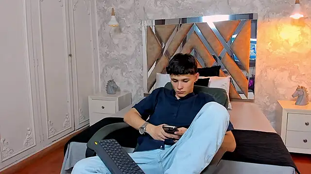 kraven lust online show from October 28, 3:10 am