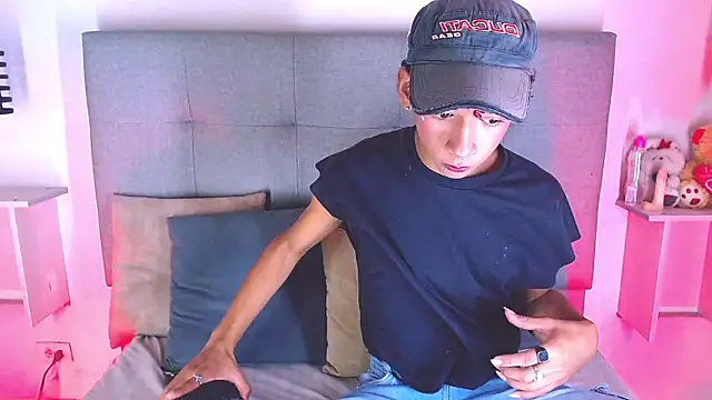 Snapshot of Billie_Turner_ chatting on October 7, 5:04 am Billie Turner  online show from October 7, 5:04 am