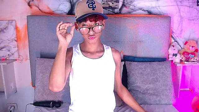 Snapshot of Billie_Turner_ chatting on October 23, 4:23 am Billie Turner  online show from October 23, 4:23 am