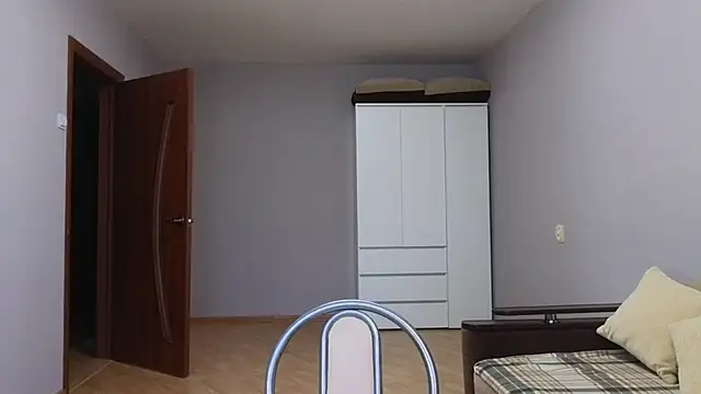 Snapshot of Lillian-Clark chatting on December 3, 10:57 am Lillian-Clark online show from December 3, 10:57 am